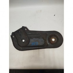 Крепление балки подвески Chevrolet Cruze